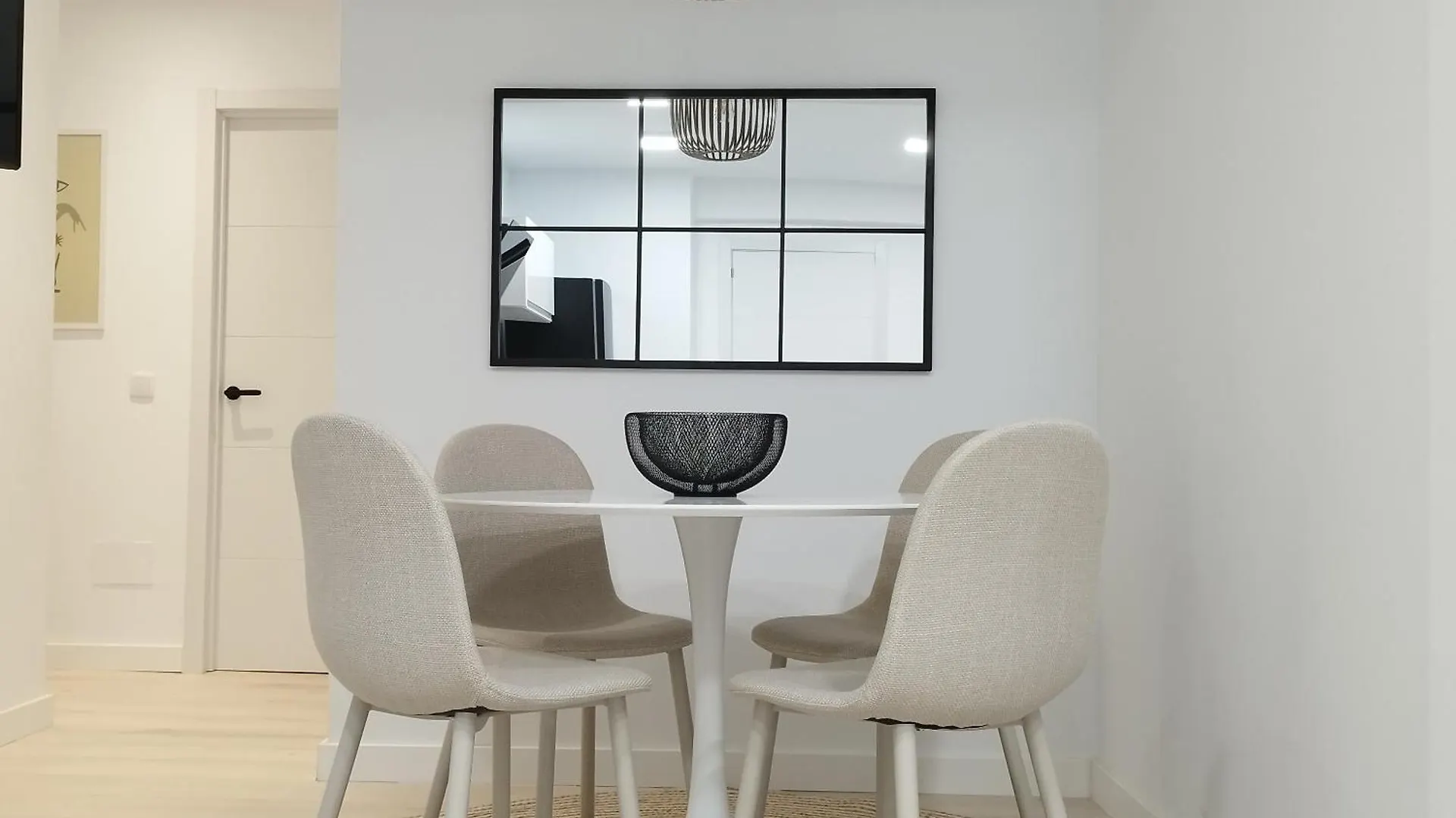 Occa City Center Suite & Apartment マラガ