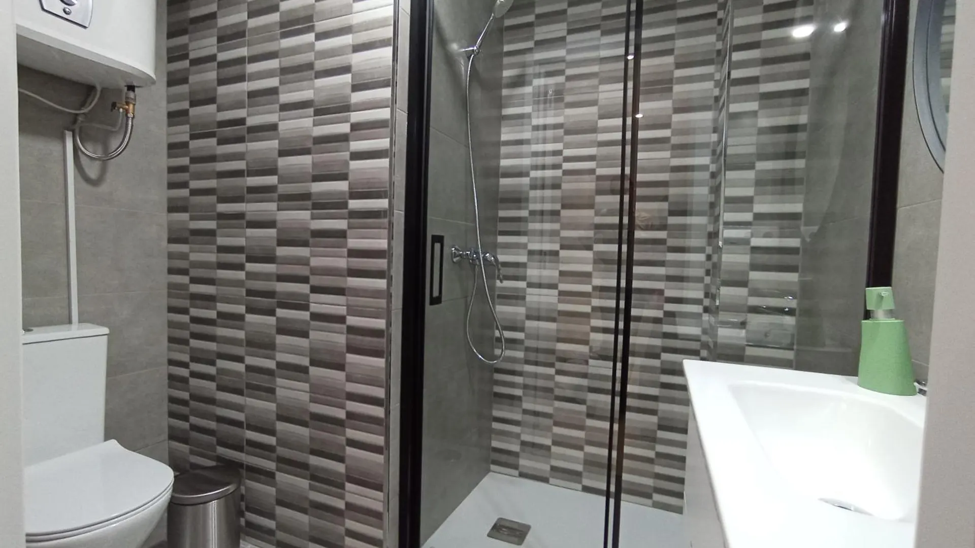 Occa City Center Suite & Apartment マラガ 0*,